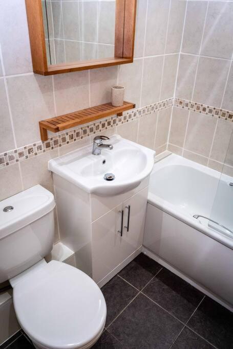 Charming 1-Bed Southside Flat In Great Location Apartment Glasgow Ngoại thất bức ảnh
